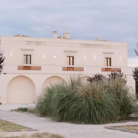 Masseria Fontana Di Vite 4*