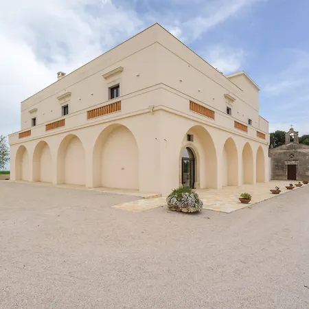 Masseria Fontana Di Vite 4* Matera