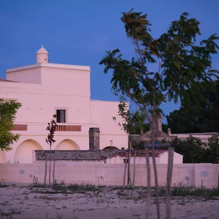 Masseria Fontana Di Vite Matera