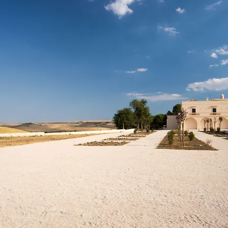 Masseria Fontana Di Vite ホテル 4*