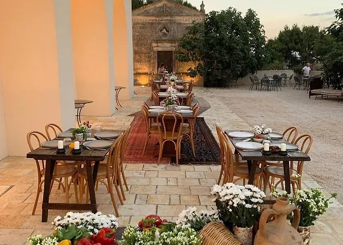 Hotel Masseria Fontana Di Vite 4*