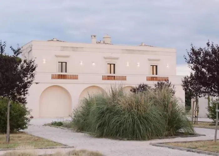 Masseria Fontana Di Vite 4*