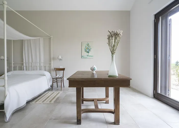 Masseria Fontana Di Vite 4* Matera